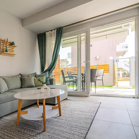 Aegean Twin Tatil Evi *
